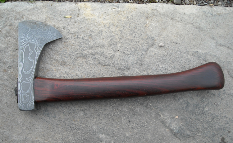 damascus_hatchet_side.jpg