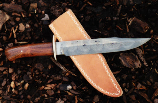 Ladder pattern Damascus Bowie